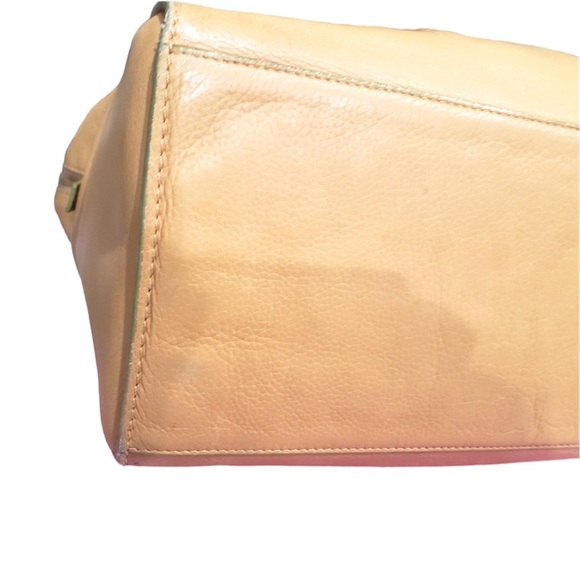 Chanel purse - Picture 3 of 11